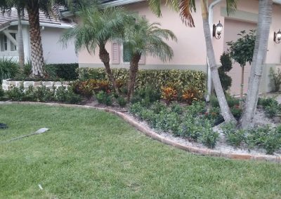 Lawn Maintenance Crew